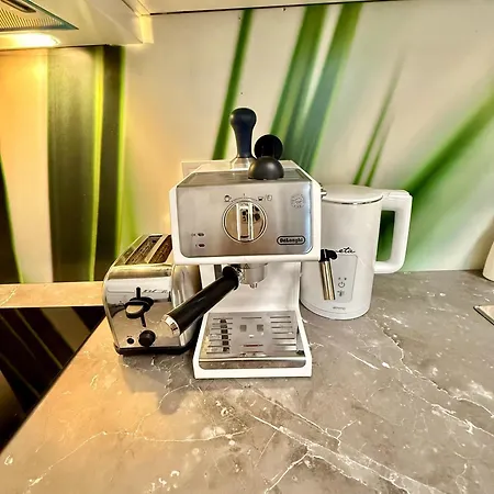 Modern In Wenceslas Square Apartman *
