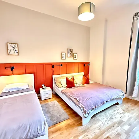 Modern In Wenceslas Square Apartment *